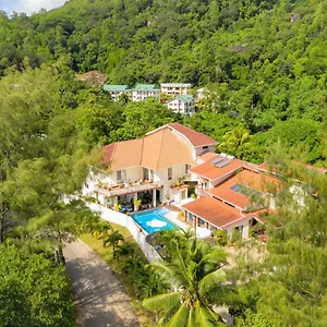 Carana Hilltop Seychelles Glacis (Mahe)