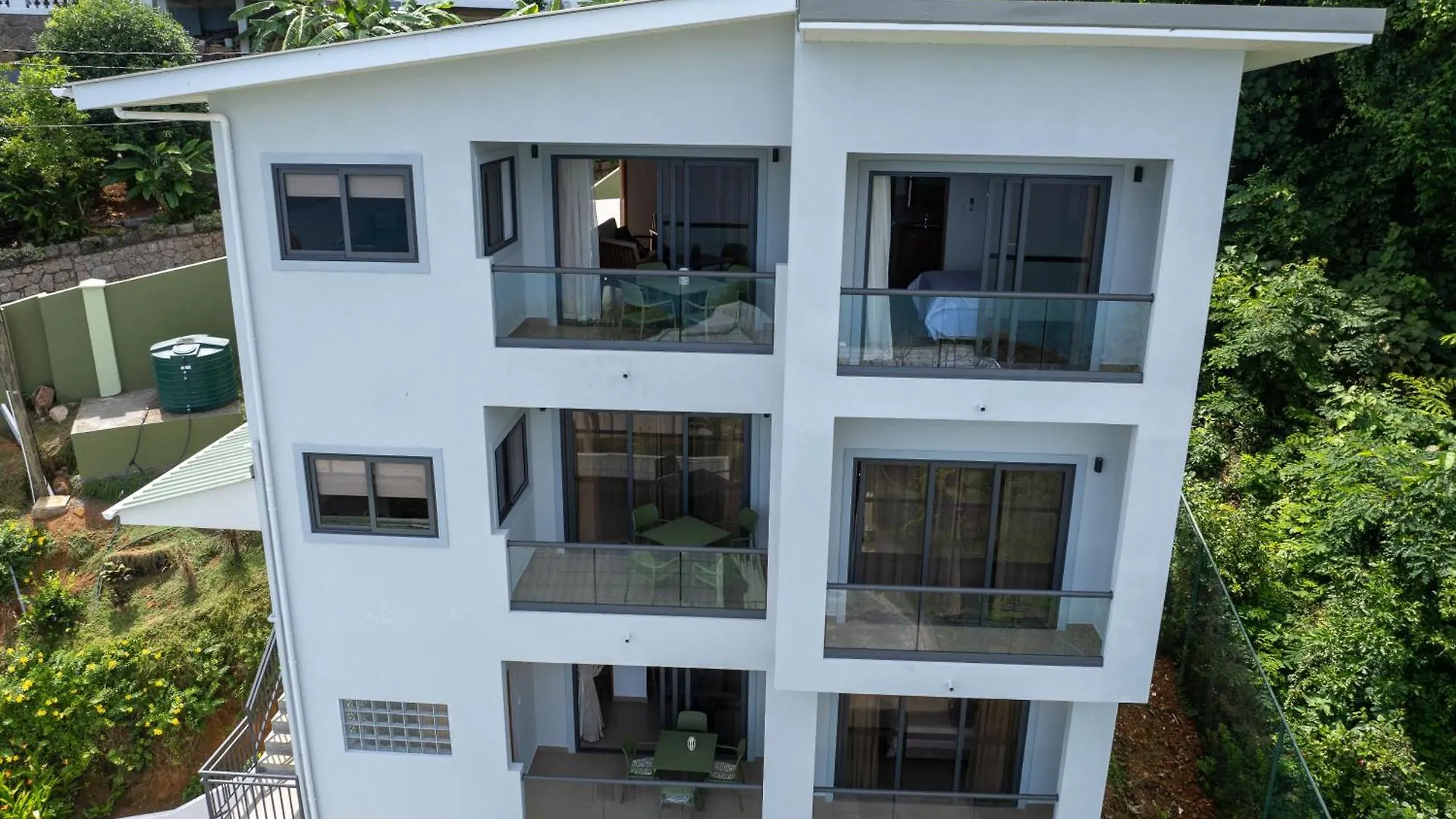 Sorento Holiday Apartments Гласи Сейшельские острова