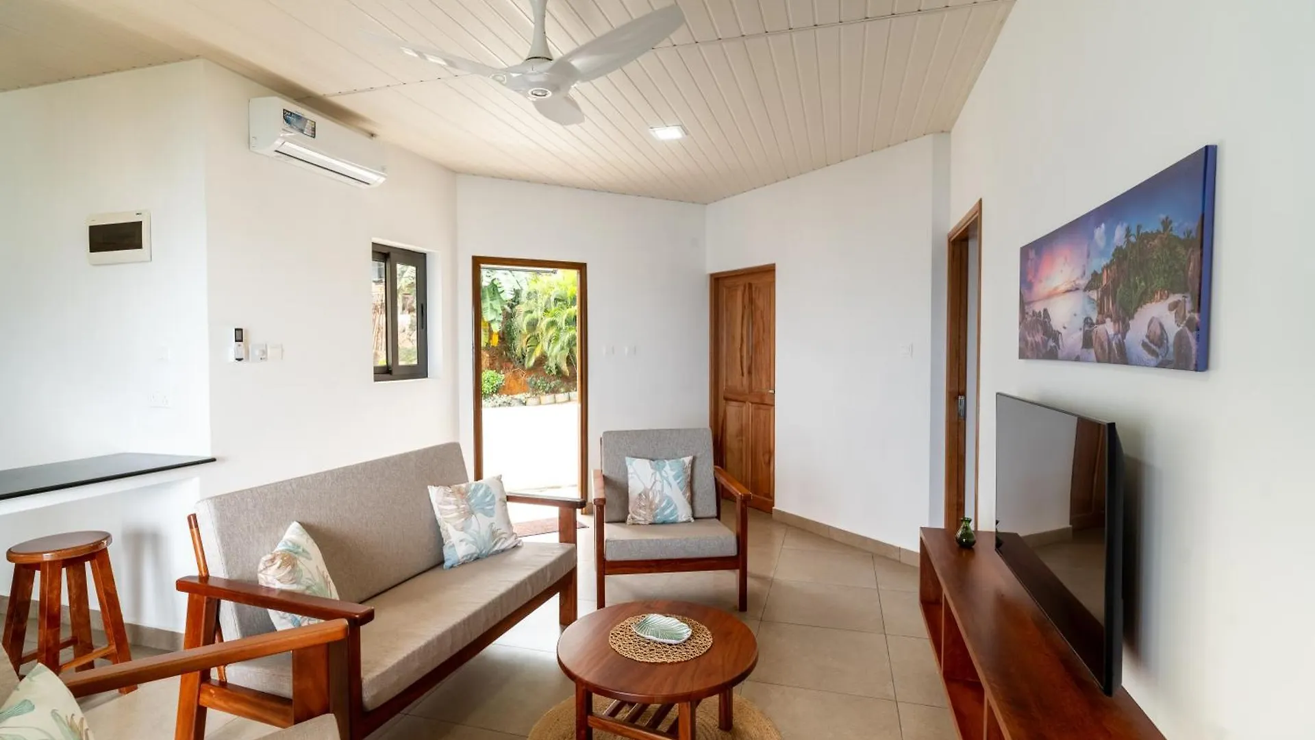 Sorento Holiday Apartments Гласи 0*,