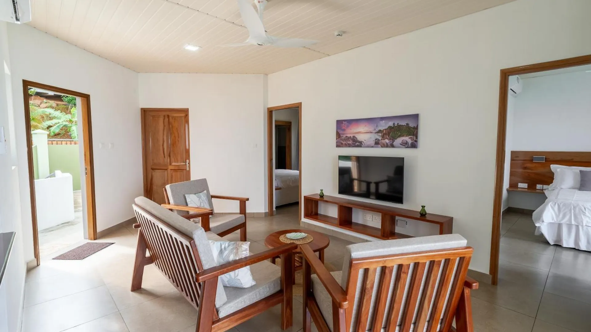 Sorento Holiday Apartments Гласи 0*,  Сейшельские острова